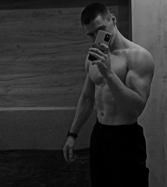 Мужчина Жиго Вахитовский Фотография 