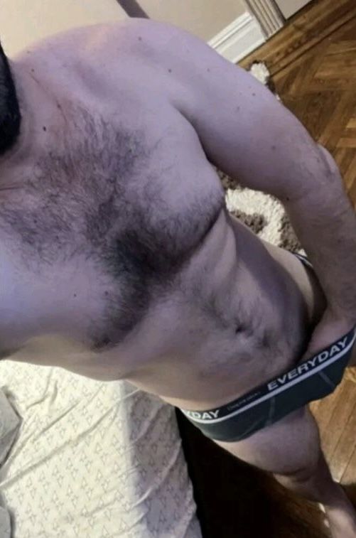 Мужчина Эмир Авиастроительный Фотография 